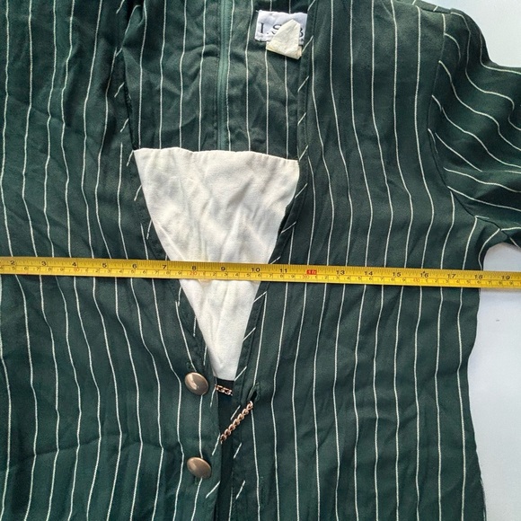 VTG I.S.B. INC. WOMEN'S SZ 10 elegant STRIPED dress green and white. - Picture 8 of 11